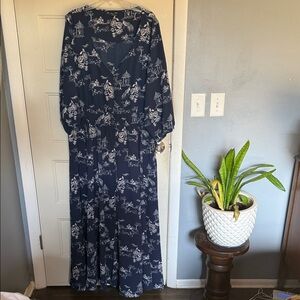 City Chic Navy Blue Floral Long Sleeve Dress
